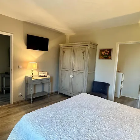 De Marie 4*