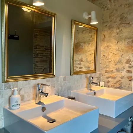 Bed & Breakfast Le Mas De Marie 4*