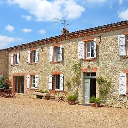 De Marie 4*